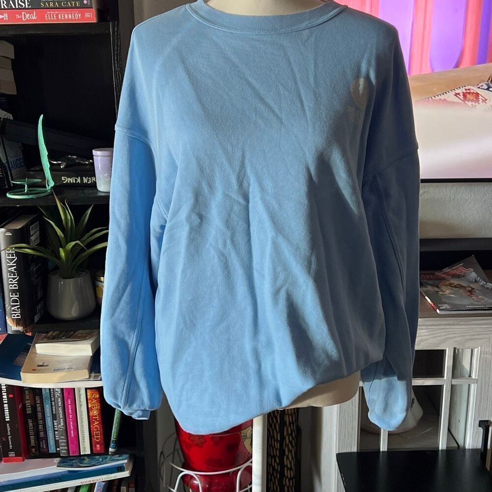 Aerie Size XS light blue Smiley Face Crew neck pullover sweater